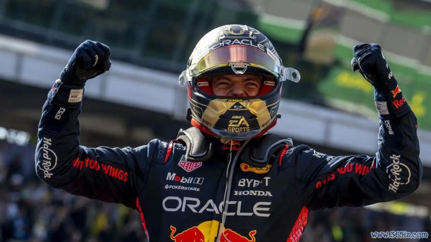 F1阿布扎比站排位赛：维斯塔潘杆位 勒克莱尔第二