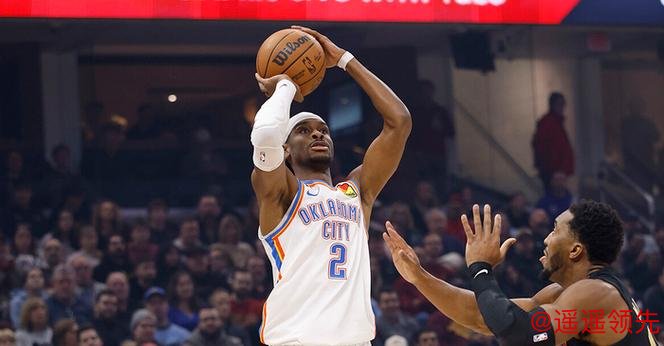 亚历山大30分霍姆格伦28+8 雷霆大胜骑士